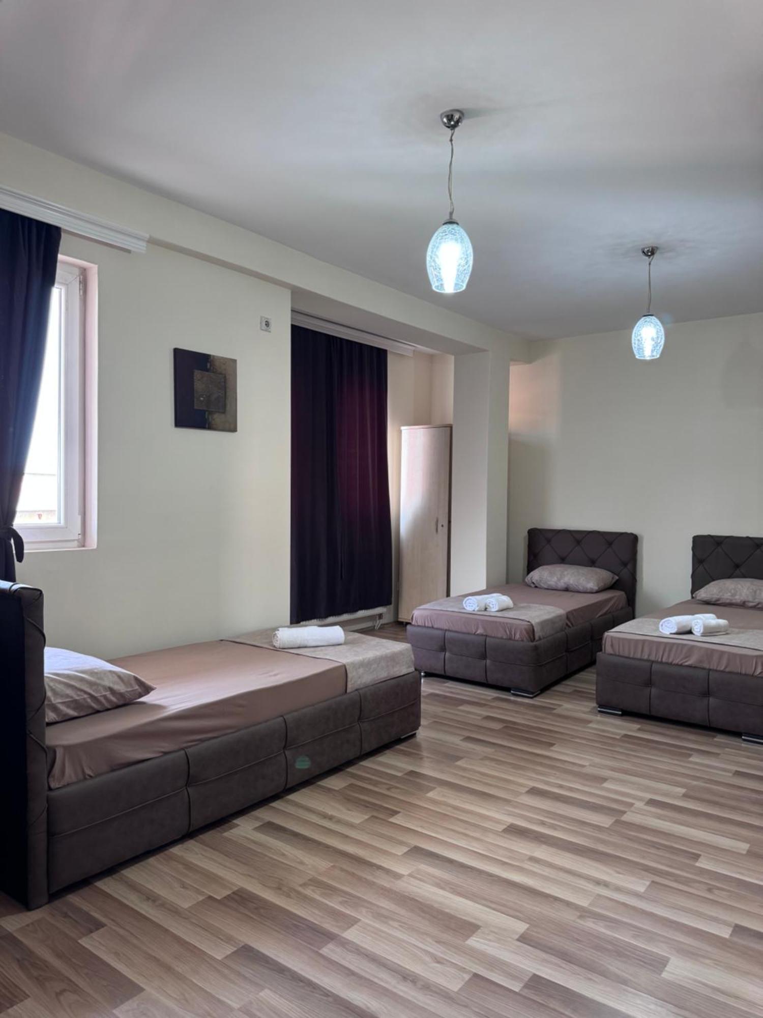 Hotel Balkan Скопие Екстериор снимка